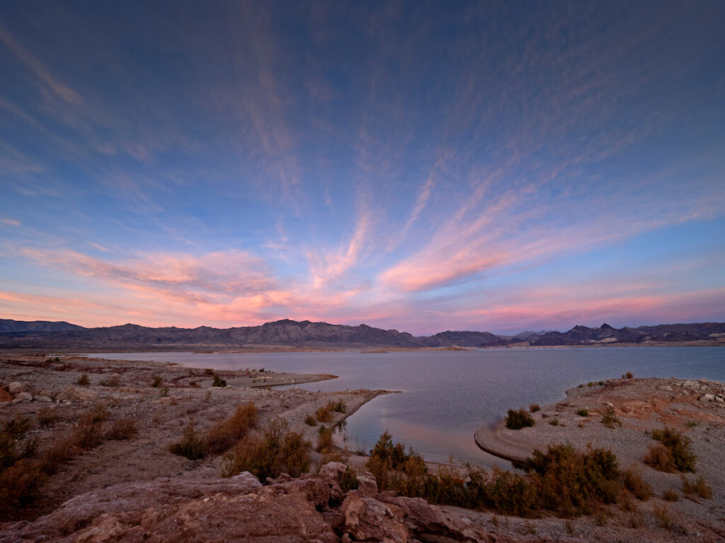 Lake Mead, AZ | Photo by Colleen Miniuk